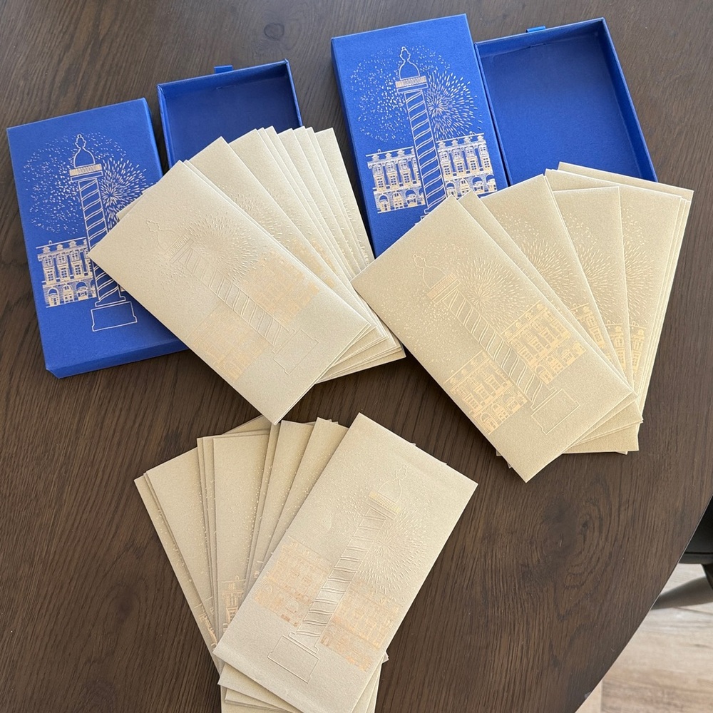 lunar gold envelope (30) with 2 boxes